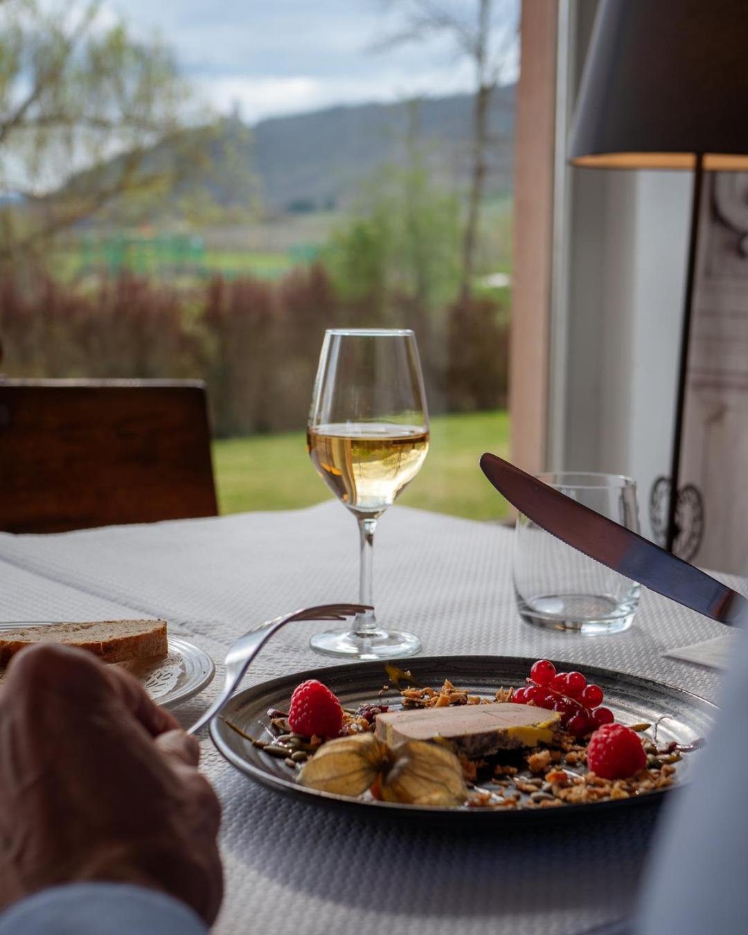 Dieffenthal Hotel Restaurant Verger Des Chateaux, Route Des Vins Haut-Koenigsbourg מראה חיצוני תמונה
